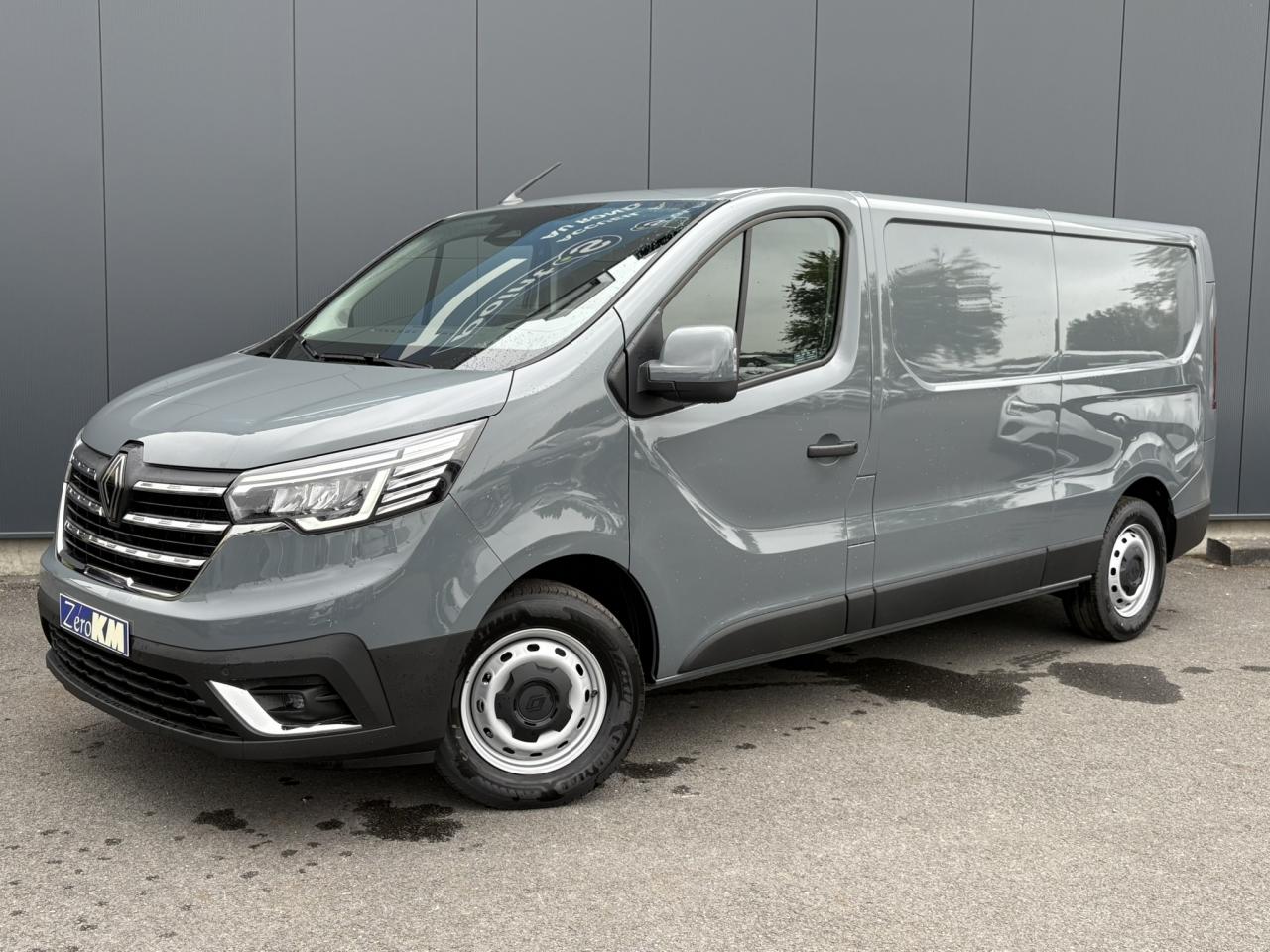 RENAULT TRAFIC L2H1 3T 2.0 BlueDCI 150 Auto9 Extra