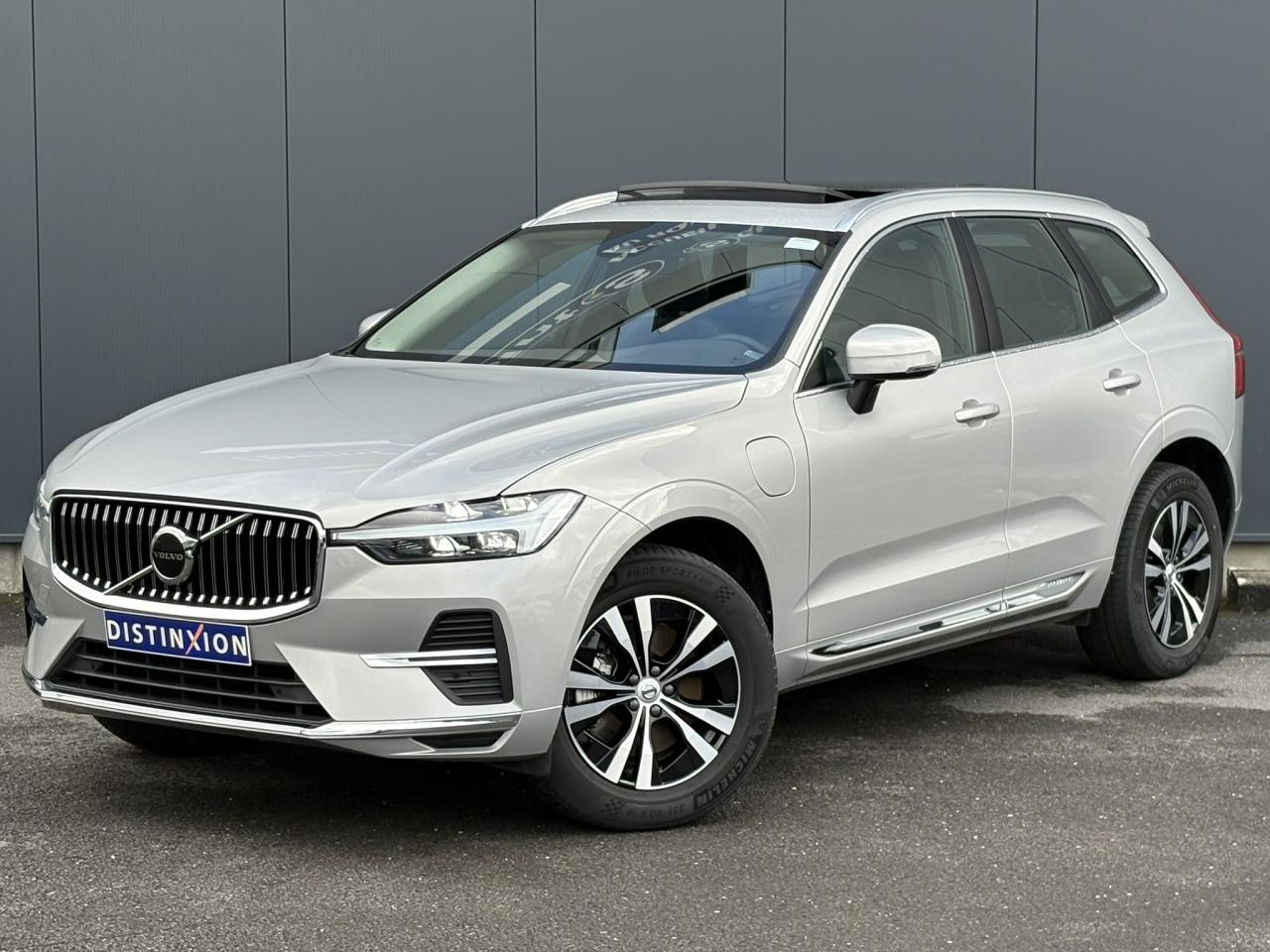 VOLVO XC60 T6 AWD PHEV 350 Plus Style Chrome