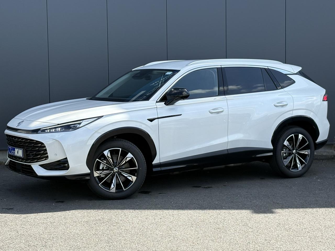 MG MOTOR EHS 1.5 Hybrid+ 224 Luxury
