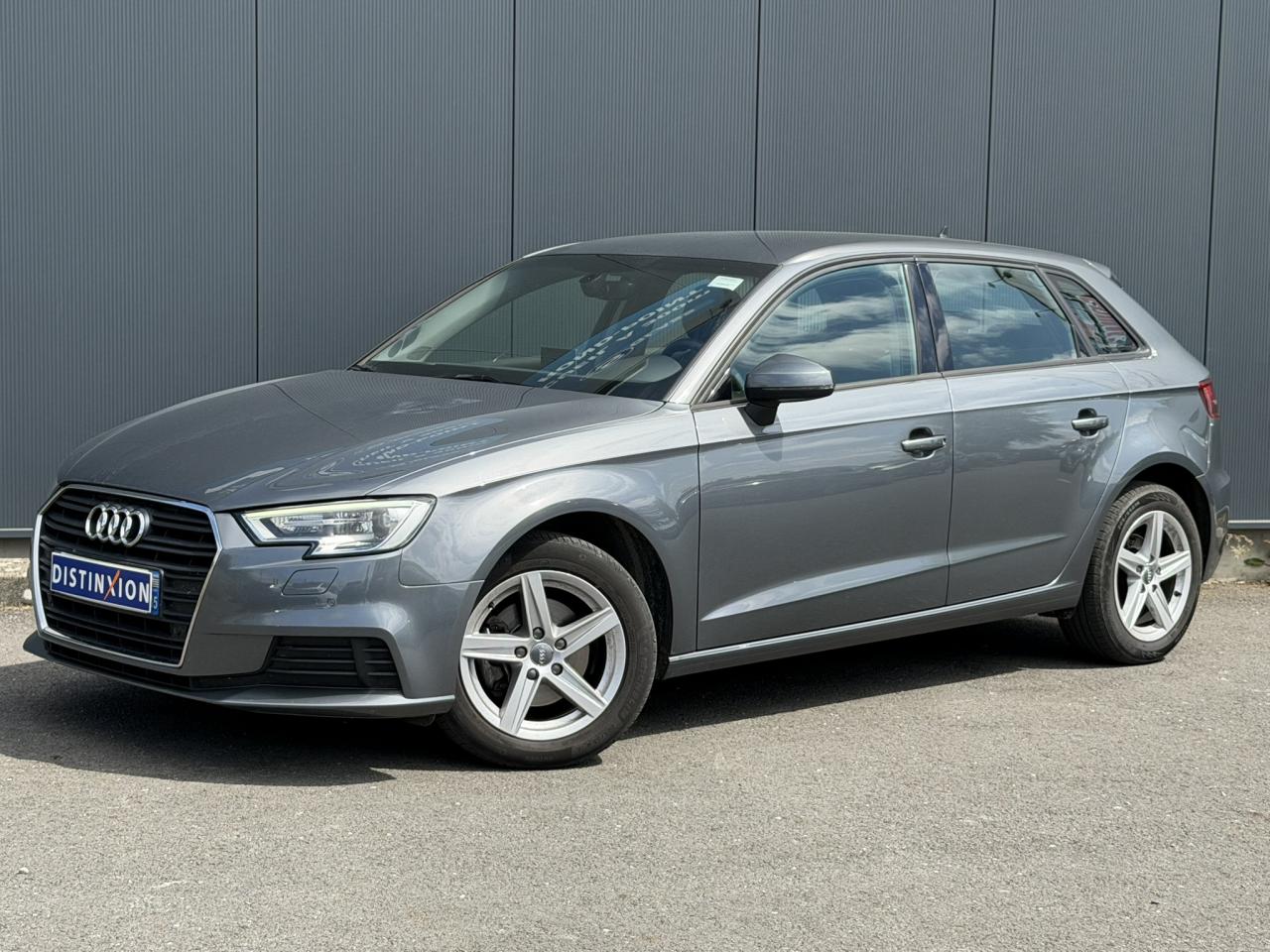 AUDI A3 SPORTBACK 30 TFSI 116 S-Tronic Business Line