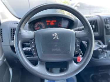 PEUGEOT BOXER L2H2 330 2.0 BlueHDI 130 Pro