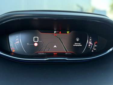 PEUGEOT 5008 1.5 BlueHDI 130 EAT8 Allure Pack