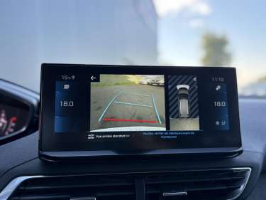 PEUGEOT 5008 1.5 BlueHDI 130 EAT8 Allure Pack