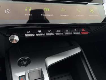 PEUGEOT 308 1.5 BlueHDI 130 EAT8 GT
