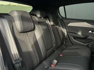PEUGEOT 308 1.5 BlueHDI 130 EAT8 GT