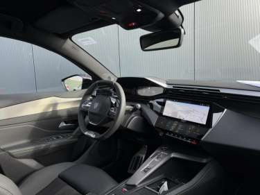 PEUGEOT 308 1.5 BlueHDI 130 EAT8 GT