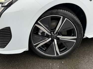 PEUGEOT 308 1.5 BlueHDI 130 EAT8 GT