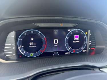 SKODA OCTAVIA COMBI TSI 110 DSG Ambition