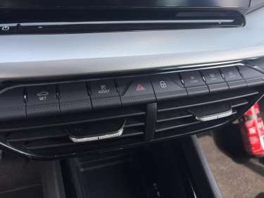 SKODA OCTAVIA COMBI TSI 110 DSG Ambition