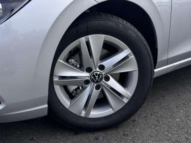 VW GOLF 8 1.0 eTSI 110 DSG7 Life