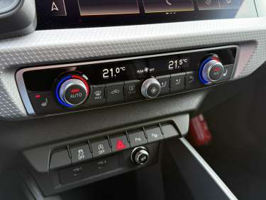 AUDI A1 SPORTBACK 30 TFSI 110 S-Tronic Competition