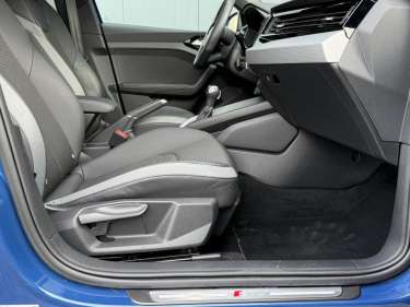 AUDI A1 SPORTBACK 30 TFSI 110 S-Tronic Competition