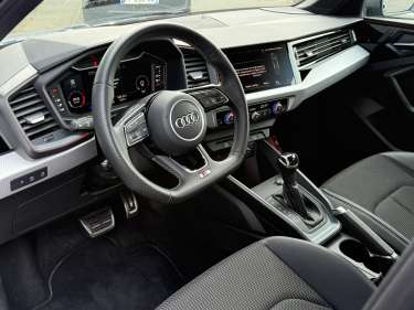 AUDI A1 SPORTBACK 30 TFSI 110 S-Tronic Competition