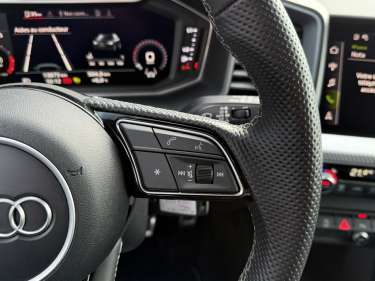 AUDI A1 SPORTBACK 30 TFSI 110 S-Tronic Competition