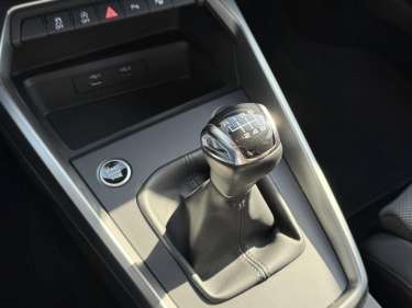 AUDI A3 BERLINE 35 TFSI 150 Design Sport