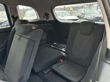 BMW SERIE 2 GRAN TOURER 216dA 116ch Business