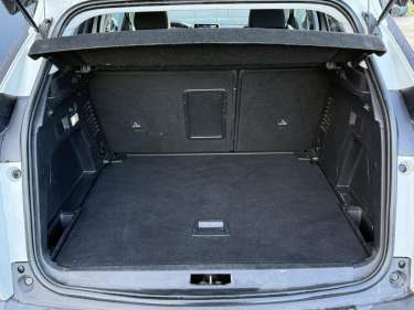 PEUGEOT 3008 2.0 BlueHDI 136 Allure