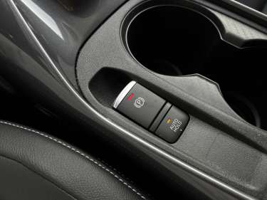 NISSAN JUKE DIG-T 114 DCT7 Tekna