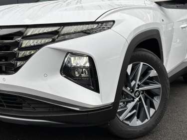 HYUNDAI TUCSON NV 1.6 CRDi Hybrid 136 Tecno Sky
