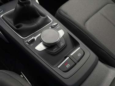 AUDI Q2 30 TFSI 110 S-Line