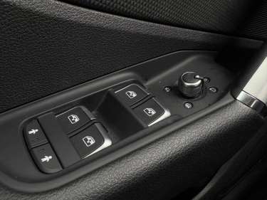 AUDI Q2 30 TFSI 110 S-Line