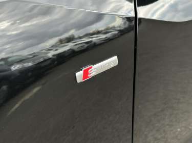AUDI Q2 35 TDI 150 S-Tronic S-Line