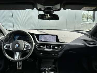 BMW SERIE 1 118 iA 136 DKG7 M Sport