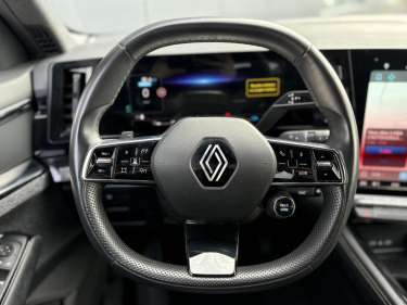 RENAULT ESPACE E-Tech Full Hybrid 200 Techno