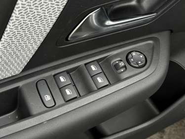 CITROEN C4 1.5 BlueHDI 130 EAT8 Plus
