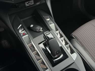 DS DS3 1.5 BlueHDI 130 EAT8 Performance Line