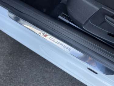 SEAT LEON III SC 2.0 TSI 300 Cupra DSG6