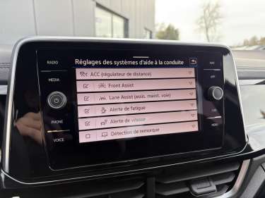 VW T-ROC 2.0 TDI 150 DSG7 R-Line