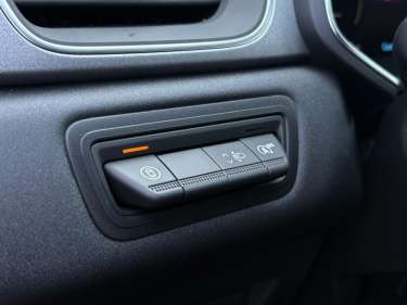 RENAULT CAPTUR NV 1.3 TCE Mild Hybrid 160 EDC Techno