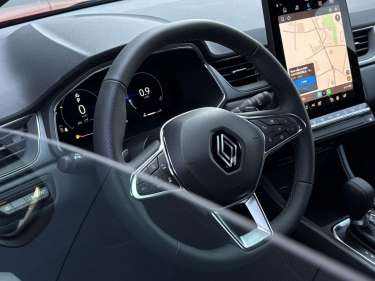RENAULT CAPTUR NV 1.3 TCE Mild Hybrid 160 EDC Techno