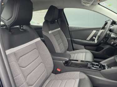 CITROEN C4 1.5 BlueHDI 130 EAT8 Plus