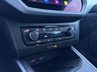 SEAT ARONA TSI 115 DSG Style Business
