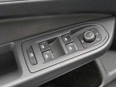 VW GOLF 8 2.0 TDI 115 DSG Life