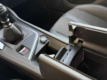 PEUGEOT 308 1.5 BlueHDI 130 Allure Pack