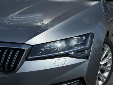 SKODA SUPERB COMBI 2.0 TDI 150 DSG Laurin & Klement