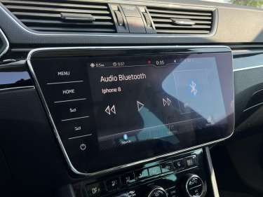 SKODA SUPERB COMBI 2.0 TDI 150 DSG Laurin & Klement