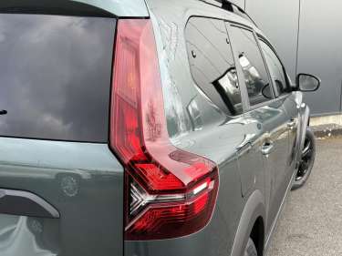 DACIA JOGGER 1.6 Hybrid 140 Extreme 7PL