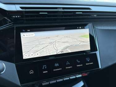 PEUGEOT 308 1.5 BlueHDI 130 EAT8 Allure