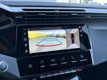 PEUGEOT 308 1.5 BlueHDI 130 EAT8 Allure