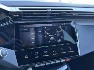 PEUGEOT 308 1.5 BlueHDI 130 EAT8 Allure