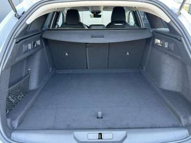 PEUGEOT 308 SW 1.5 BlueHDI 130 EAT8 Allure
