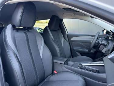 PEUGEOT 308 SW 1.5 BlueHDI 130 EAT8 Allure