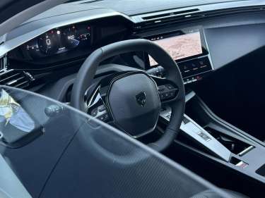PEUGEOT 308 SW 1.5 BlueHDI 130 EAT8 Allure