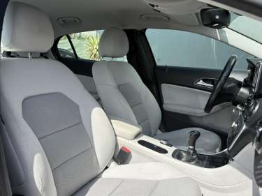 MERCEDES CLASSE GLA 200 CDI Business
