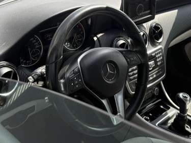 MERCEDES CLASSE GLA 200 CDI Business