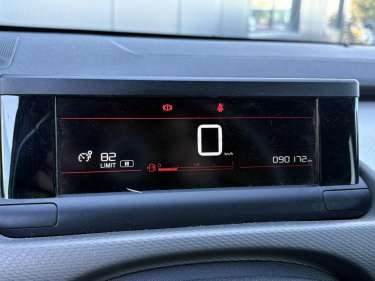 CITROEN C4 CACTUS 1.5 BlueHDI 100 Shine